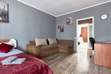 Фото номера Апартаменты с 2 спальнями Апартаменты V80-18 MODERN TWO NEW LARGE 80m2 SEPARATE 2BEDROOMS - CENTRAL LOCATION, OLYMPIC STADIUM - GULLIVER MALL - Velyka Vasylkivska St, 80 г. Киев 71