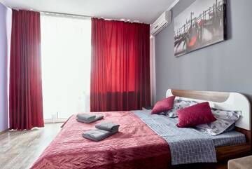 Фото номера Апартаменты с 2 спальнями Апартаменты V80-18 MODERN TWO NEW LARGE 80m2 SEPARATE 2BEDROOMS - CENTRAL LOCATION, OLYMPIC STADIUM - GULLIVER MALL - Velyka Vasylkivska St, 80 г. Киев 55