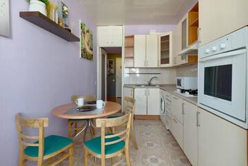 Фото номера Апартаменты с 2 спальнями Апартаменты V80-18 MODERN TWO NEW LARGE 80m2 SEPARATE 2BEDROOMS - CENTRAL LOCATION, OLYMPIC STADIUM - GULLIVER MALL - Velyka Vasylkivska St, 80 г. Киев 57