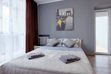 Фото номера Апартаменты с 2 спальнями Апартаменты V80-18 MODERN TWO NEW LARGE 80m2 SEPARATE 2BEDROOMS - CENTRAL LOCATION, OLYMPIC STADIUM - GULLIVER MALL - Velyka Vasylkivska St, 80 г. Киев 13
