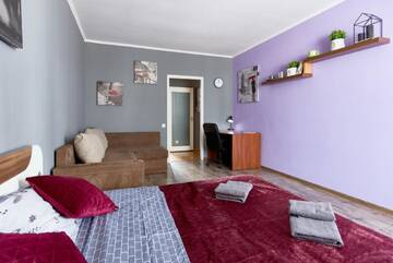 Фото номера Апартаменты с 2 спальнями Апартаменты V80-18 MODERN TWO NEW LARGE 80m2 SEPARATE 2BEDROOMS - CENTRAL LOCATION, OLYMPIC STADIUM - GULLIVER MALL - Velyka Vasylkivska St, 80 г. Киев 20