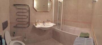 Фото номера Апартаменты - Двухуровневые Апартаменты Na Podole Apartment г. Киев 49
