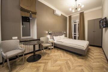 Фото номера Апартаменты Делюкс с балконом - ул. Антоновича, 24 Апартаменты DayFlat Apartments Olimpiyska Area г. Киев 4