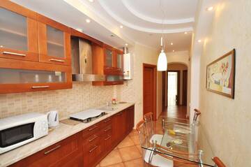 Фото номера Апартаменты с 1 спальней - ул. Рейтарская, 2 Апартаменты DayFlat Apartments Maidan Area г. Киев 3