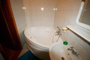 Фото номера Апартаменты Апартаменты Real Home Apartments- Geroiv Dnipra Metro Station г. Киев 7