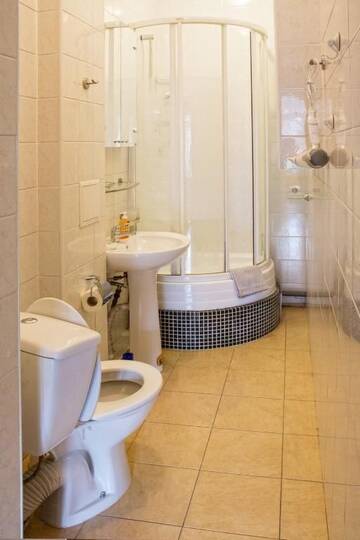 Фото номера Апартаменты с 1 спальней Апартаменты Kyiv apartment in the city center on Turgenevskaya street г. Киев 15