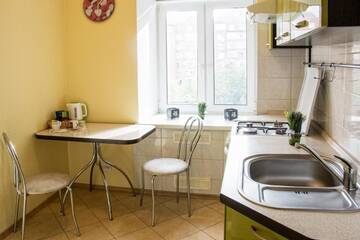 Фото номера Апартаменты с 1 спальней Апартаменты Kyiv apartment in the city center on Turgenevskaya street г. Киев 9