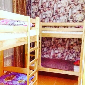 Фото номера Кровать в общем 8-местном номере для женщин Хостелы Yourhostel Lumumby г. Киев 7