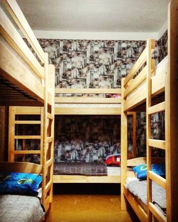 Фото номера Кровать в общем 8-местном номере для женщин Хостелы Yourhostel Lumumby г. Киев 5