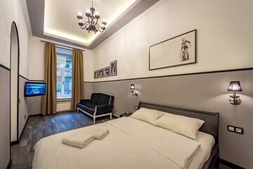 Фото номера Апартаменты - Богдана Хмельницкого 10 Апартаменты DayFlat Apartments Khreschatyk г. Киев 2