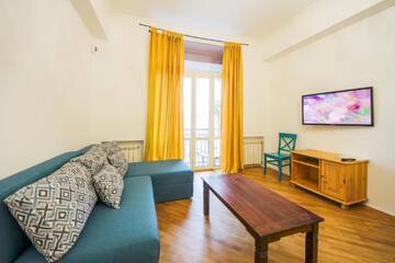Фото номера Апартаменты с 2 спальнями - ул. Крещатик, 27 Апартаменты DayFlat Apartments Khreschatyk г. Киев 3