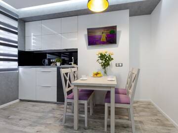 Фото номера Улучшенные апартаменты Апартаменты CityApartments Akademmistechko г. Киев 3