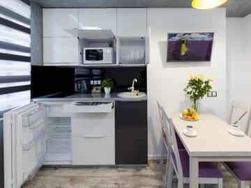 Фото номера Улучшенные апартаменты Апартаменты CityApartments Akademmistechko г. Киев 4