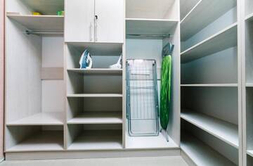 Фото номера Апартаменты с 1 спальней Апартаменты FlatRent Drahomanova 2a г. Киев 10