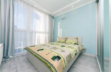 Фото номера Улучшенные апартаменты Апартаменты FlatRent Drahomanova 2a г. Киев 2