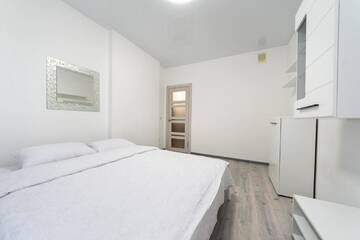 Фото номера Апартаменты с 2 спальнями Апартаменты FlatRent Drahomanova 2a г. Киев 7