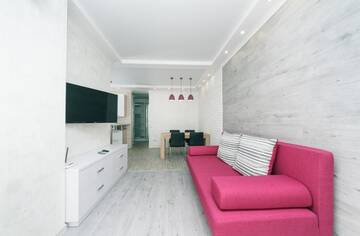 Фото номера Улучшенные апартаменты Апартаменты FlatRent Drahomanova 2a г. Киев 5