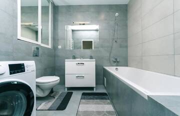 Фото номера Апартаменты Делюкс Апартаменты FlatRent Drahomanova 2a г. Киев 14