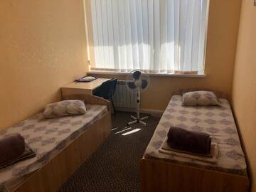 Фото номера Двухместный номер с 2 отдельными кроватями и балконом Отель Freedom Hotel Kiev г. Киев 14