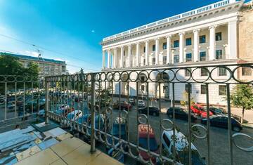 Фото номера Апартаменты - Двухуровневые Апартаменты VIP Apartment at Horodetskoho 4 г. Киев 57