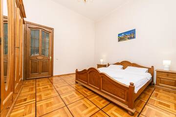 Фото номера Апартаменты - Двухуровневые Апартаменты VIP apartment near Olympic Stadium г. Киев 13