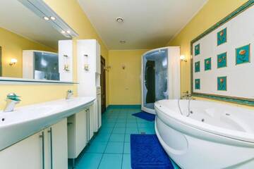 Фото номера Апартаменты - Двухуровневые Апартаменты VIP penthouse apartment in historic center city on Khreschatyk г. Киев 55