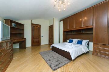 Фото номера Апартаменты - Двухуровневые Апартаменты VIP penthouse apartment in historic center city on Khreschatyk г. Киев 16