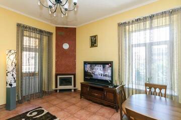 Фото номера Апартаменты - Двухуровневые Апартаменты VIP penthouse apartment in historic center city on Khreschatyk г. Киев 12