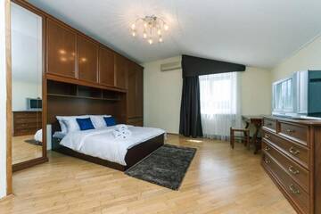 Фото номера Апартаменты - Двухуровневые Апартаменты VIP penthouse apartment in historic center city on Khreschatyk г. Киев 61