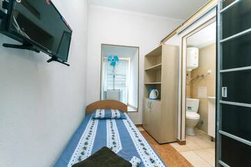 Фото номера Апартаменты-студио Апарт-отели Hotel room near the Independence Square г. Киев 20