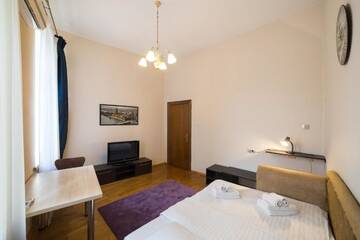 Фото номера Стандартные апартаменты Апартаменты Cozy apartment in Centre of Kiev г. Киев 52