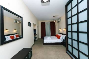 Фото номера Апартаменты Апартаменты Historic Center VIP Apartment г. Киев 13