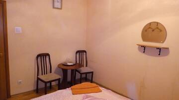 Фото номера Большой двухместный номер с 1 кроватью Мини-отель "PLUTARH" mini hotel (Gr. 12) г. Киев 2