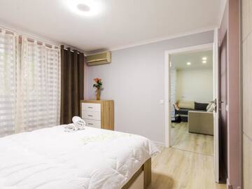 Фото номера Апартаменты с 1 спальней Апартаменты CityApartments palace "UKRAINE" г. Киев 2