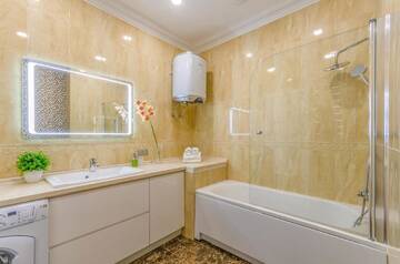 Фото номера Апартаменты Делюкс Апартаменты Royal Tower Olimpiyska г. Киев 20