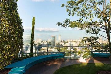 Фото номера Апартаменты Делюкс Апартаменты Royal Tower Olimpiyska г. Киев 23