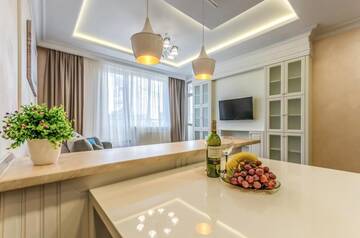 Фото номера Апартаменты Делюкс Апартаменты Royal Tower Olimpiyska г. Киев 63