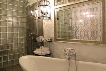 Фото номера Суперлюкс Отель MaNNa Boutique Hotel г. Киев 4
