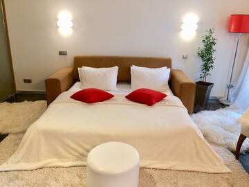 Фото номера Апартаменты-студио Апартаменты Apartment on Harmatna Street г. Киев 25