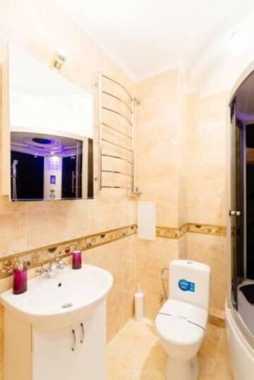 Фото номера Апартаменты с 1 спальней Апартаменты LuxCityApart on Olievskaya г. Киев 62