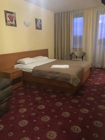 Фото номера Двухместный номер Делюкс с 1 кроватью и душем Отель Hotel Nika г. Киев 9