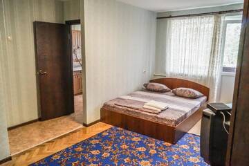 Фото номера Апартаменты с 2 спальнями Апартаменты Apartments on Druzhby Narodiv 6 A г. Киев 54