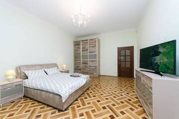 Фото номера Апартаменты Апартаменты VIP 2 bedroms right near Khreashatik г. Киев 48