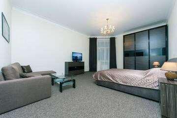 Фото номера Апартаменты Апартаменты VIP 2 bedroms right near Khreashatik г. Киев 11