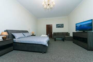 Фото номера Апартаменты Апартаменты VIP 2 bedroms right near Khreashatik г. Киев 22