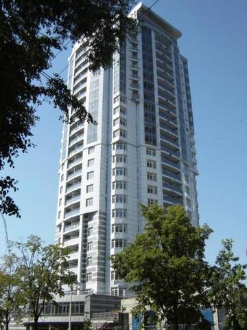 Фото номера Апартаменты с видом на озеро Апартаменты LuxCityApart on Ushakova 1V г. Киев 33