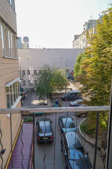 Фото номера Апартаменты с 1 спальней Апартаменты Apartment Triokhsviatytelskaya Street 3 г. Киев 5