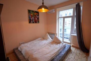 Фото номера Апартаменты с 2 спальнями Апартаменты Fancy Appartment in the heart of Kiew г. Киев 33