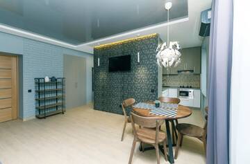 Фото номера Люкс с балконом Апартаменты Tomas apartments г. Киев 5