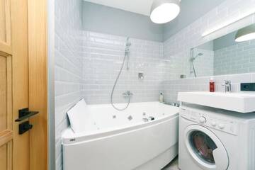 Фото номера Улучшенный номер-студио Апартаменты Tomas apartments г. Киев 3